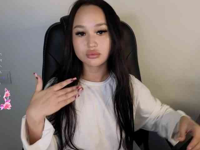SonyaLess webcam