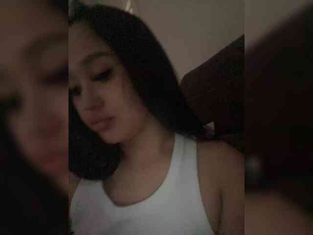 SonyaLess webcam