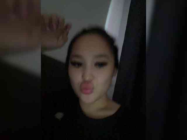 SonyaLess webcam
