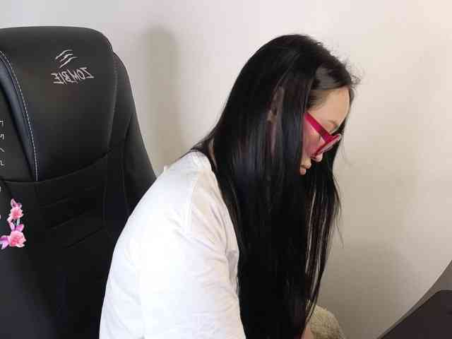 SonyaLess webcam