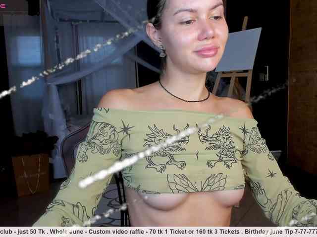 GrilledAvocadoz webcam
