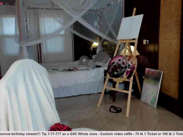 GrilledAvocadoz webcam
