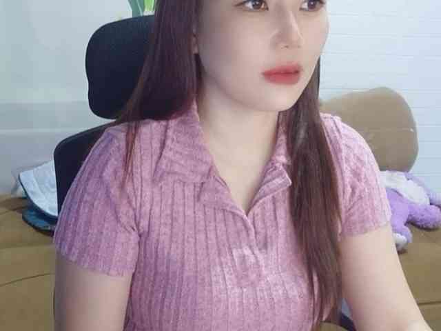 Queendy webcam