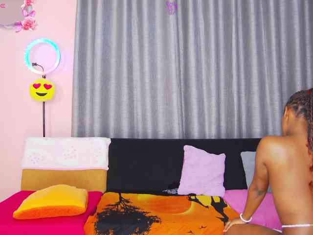 FlirtyChocoh7 webcam