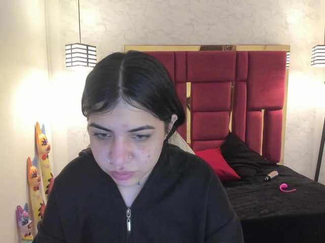 Naked Violetsmith wants you to fuck her body now violetsmith from BongaCams
