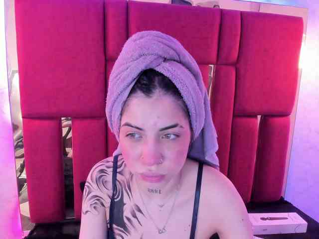 violetsmith webcam
