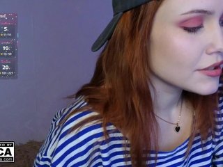 AliceWyliee Porn Show