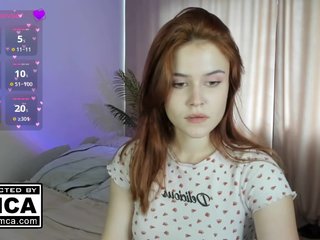 AliceWyliee Porn Show
