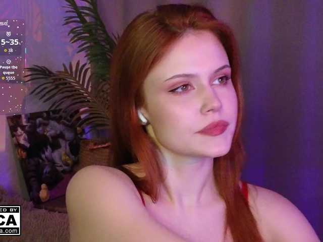 AliceWyliee's BongaCams show and profile