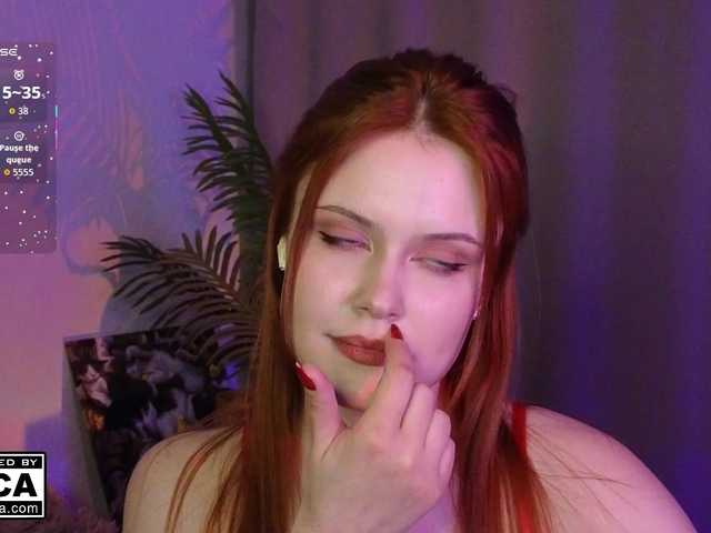 AliceWyliee's BongaCams show and profile