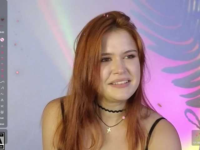Watch AliceWyliee Streaming Live