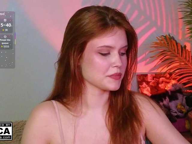 видео AliceWyliee