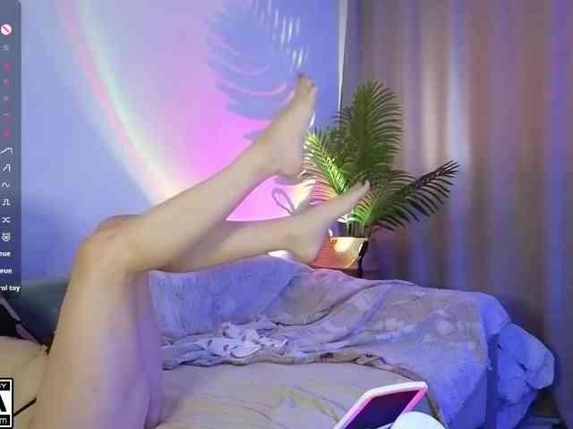 AliceWyliee webcam