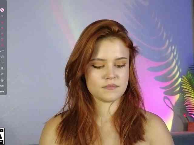 AliceWyliee webcam