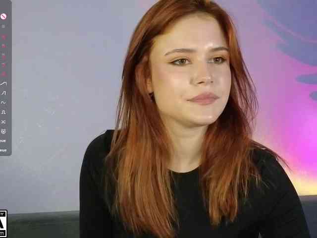 AliceWyliee webcam