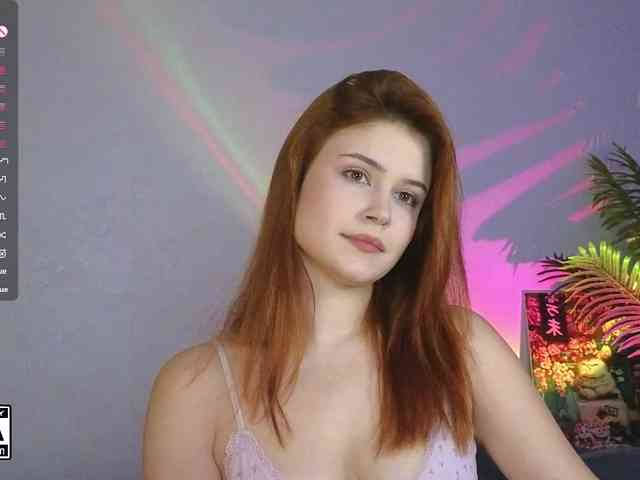 AliceWyliee webcam