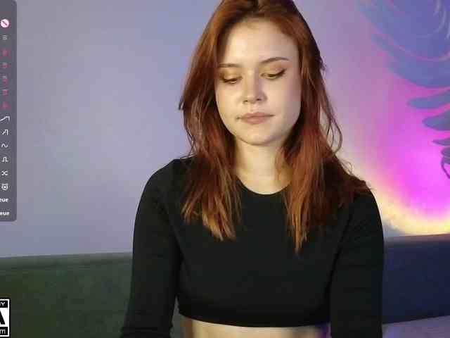 adult web cam AliceWyliee