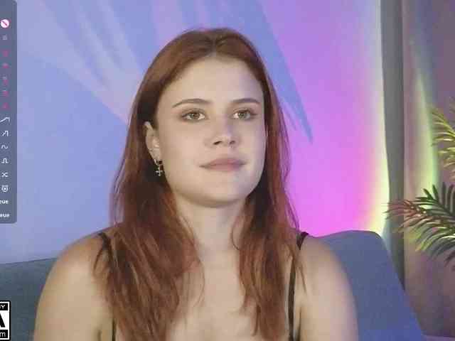 AliceWyliee webcam