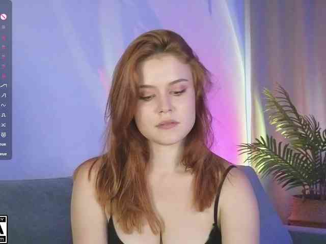 AliceWyliee webcam