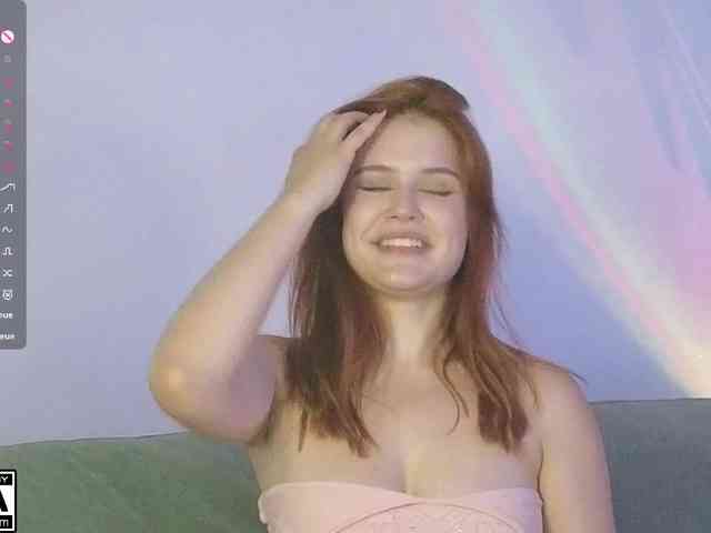 AliceWyliee webcam