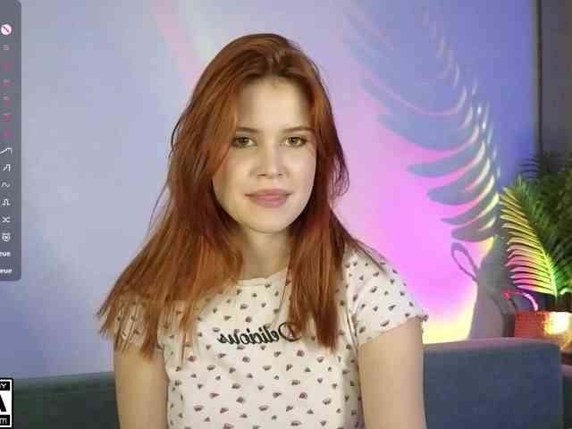 AliceWyliee webcam