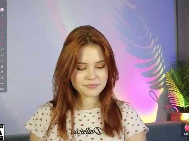 AliceWyliee webcam