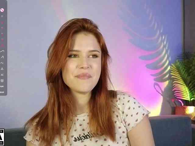 AliceWyliee webcam