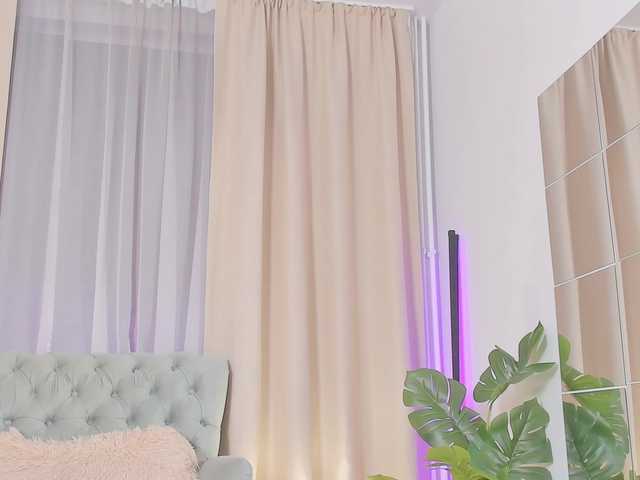 xhotbabyy's BongaCams show and profile