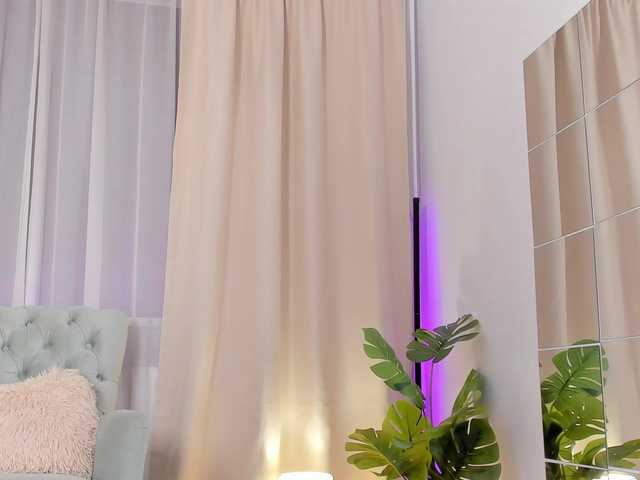 xhotbabyy's BongaCams show and profile