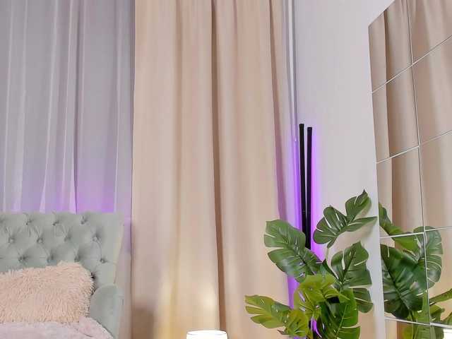 xhotbabyy's BongaCams show and profile