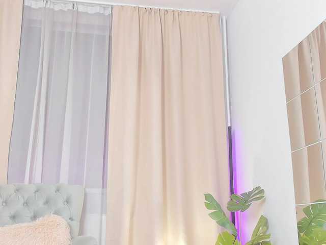 xhotbabyy's BongaCams show and profile