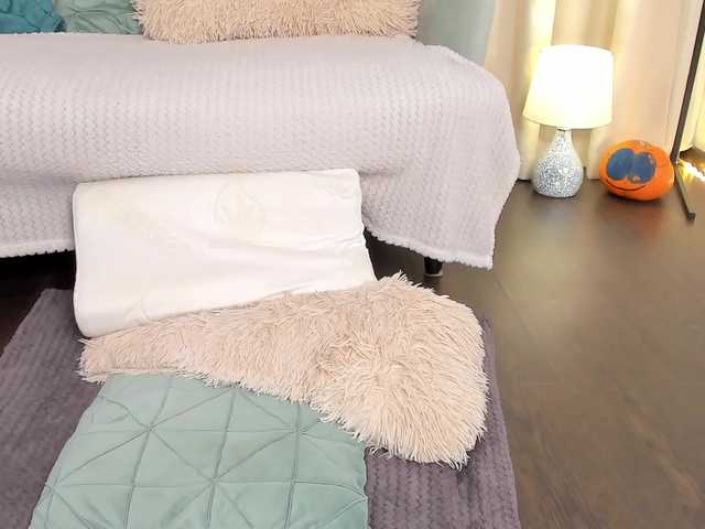 Offline xhotbabyy on BongaCams