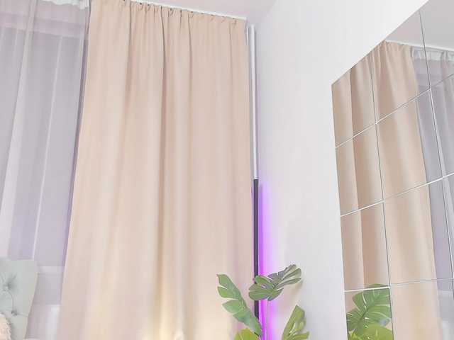 xhotbabyy's BongaCams show and profile