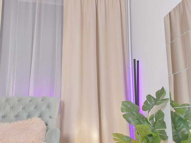 xhotbabyy's BongaCams show and profile