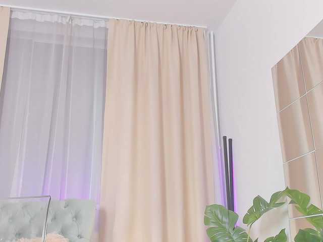 xhotbabyy's BongaCams show and profile