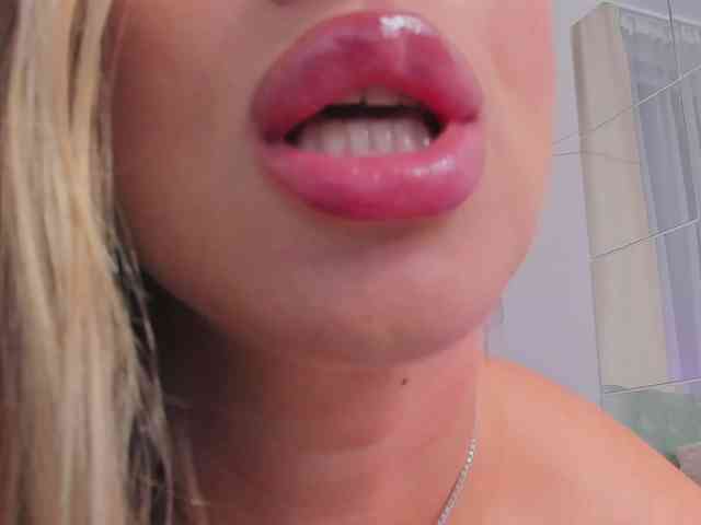 xhotbabyy webcam