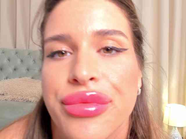xhotbabyy bongacams