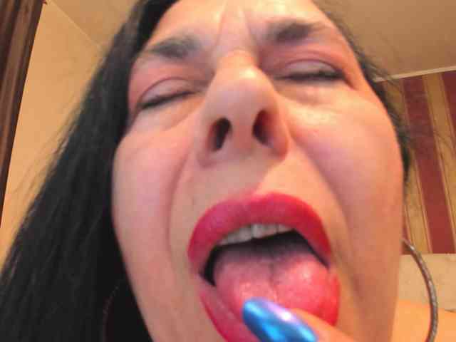 MadameCrowford MadameCrowford