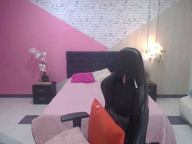  valeriaduun chat room