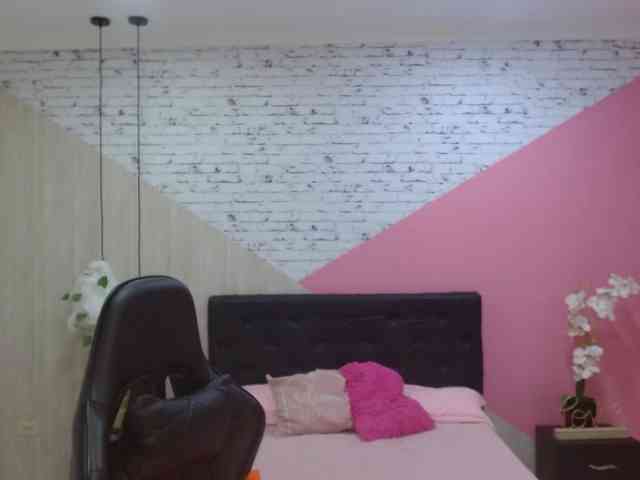 valeriaduun webcam