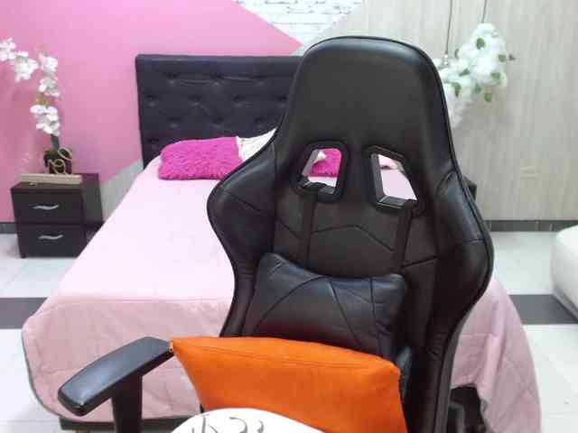 valeriaduun webcam