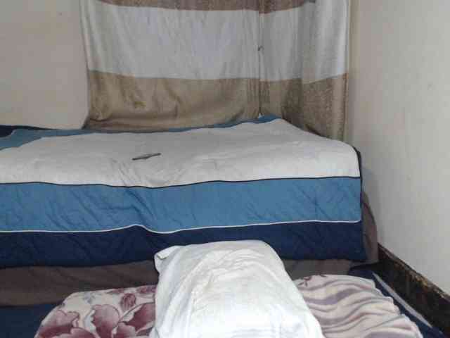 Prettybkack25 webcam