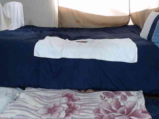 Prettybkack25 webcam