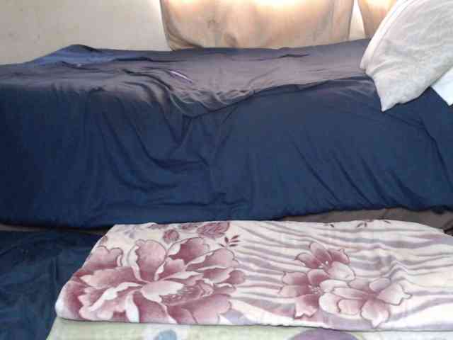 Prettybkack25 webcam