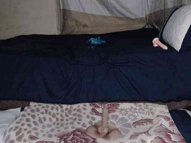 Prettybkack25 webcam