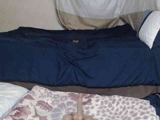 Prettybkack25 webcam