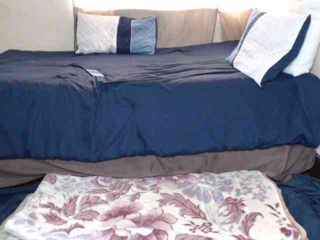 Prettybkack25 webcam