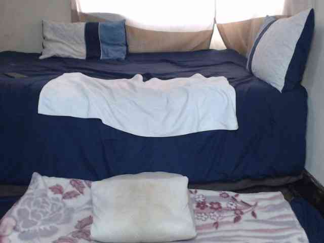 Prettybkack25 webcam