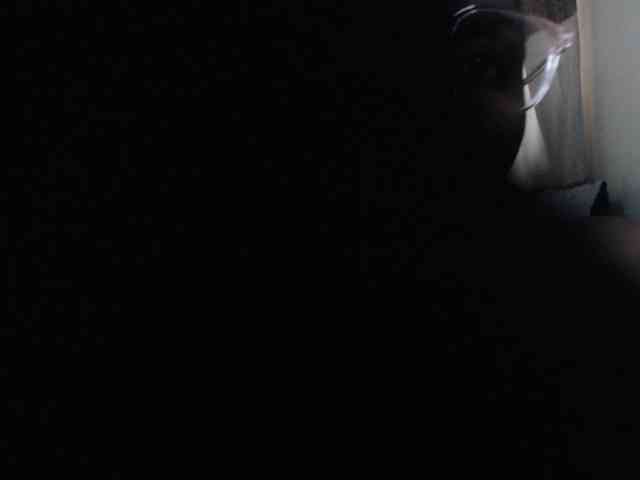 Prettybkack25 webcam