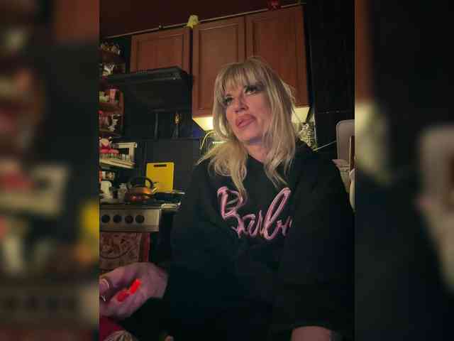 Alina-Grosu Alina-Grosu